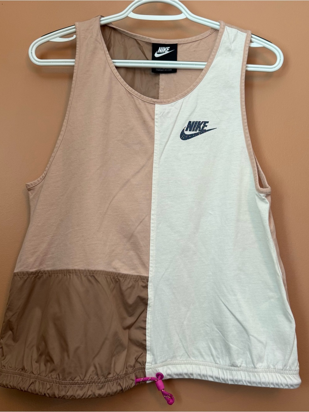 Nike Icon Clash Women’s M Colorblock Tank Top Drawstring Hem Swoosh Athleisure